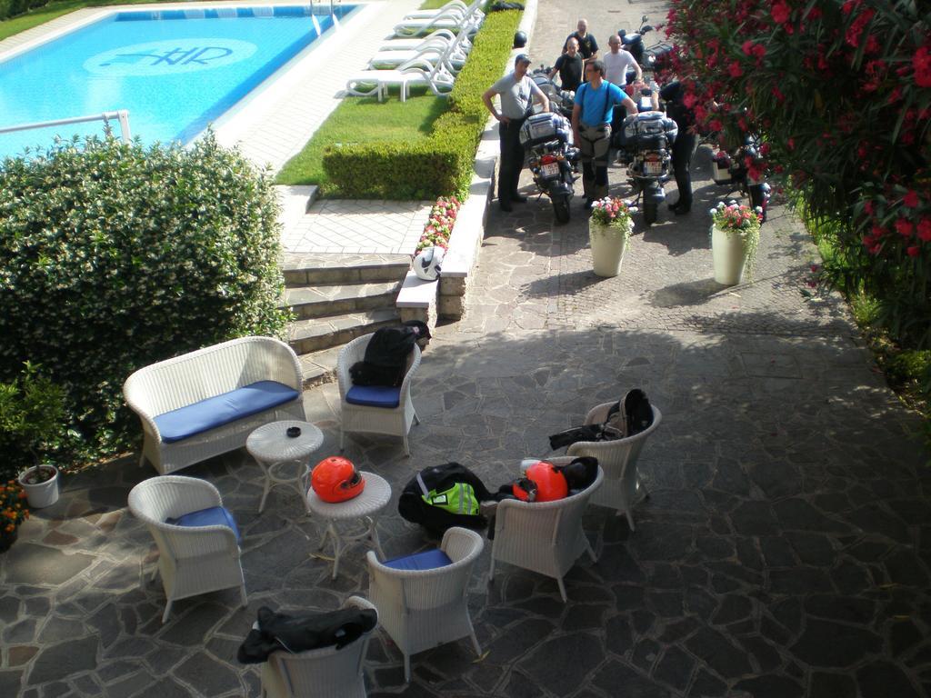 Bike & Wind Hotel Villa Maria 托尔博莱 外观 照片