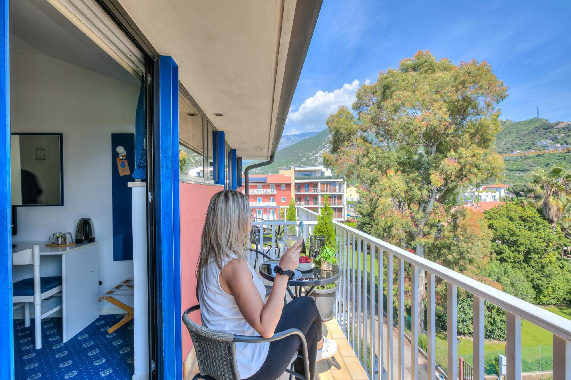 Bike & Wind Hotel Villa Maria 托尔博莱 外观 照片