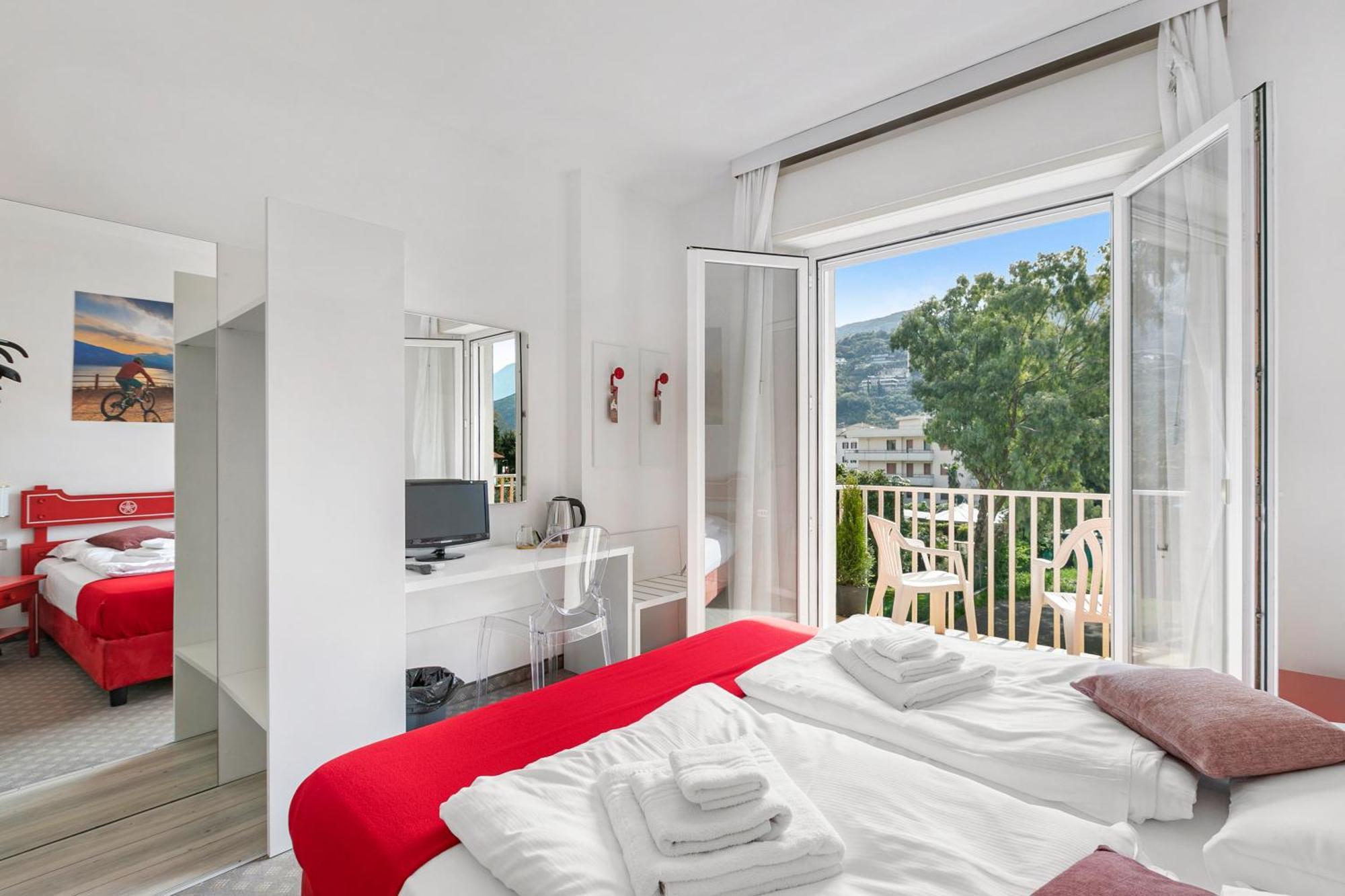 Bike & Wind Hotel Villa Maria 托尔博莱 外观 照片