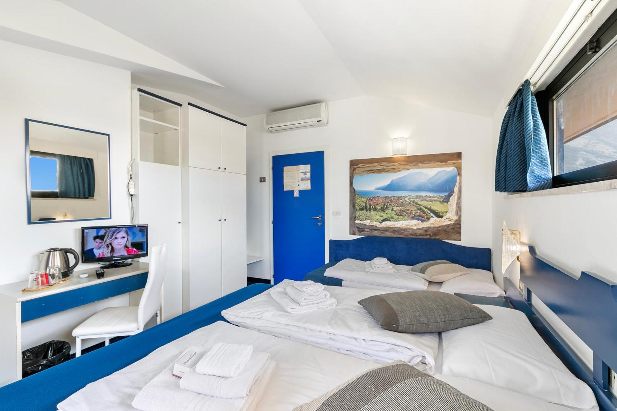 Bike & Wind Hotel Villa Maria 托尔博莱 外观 照片