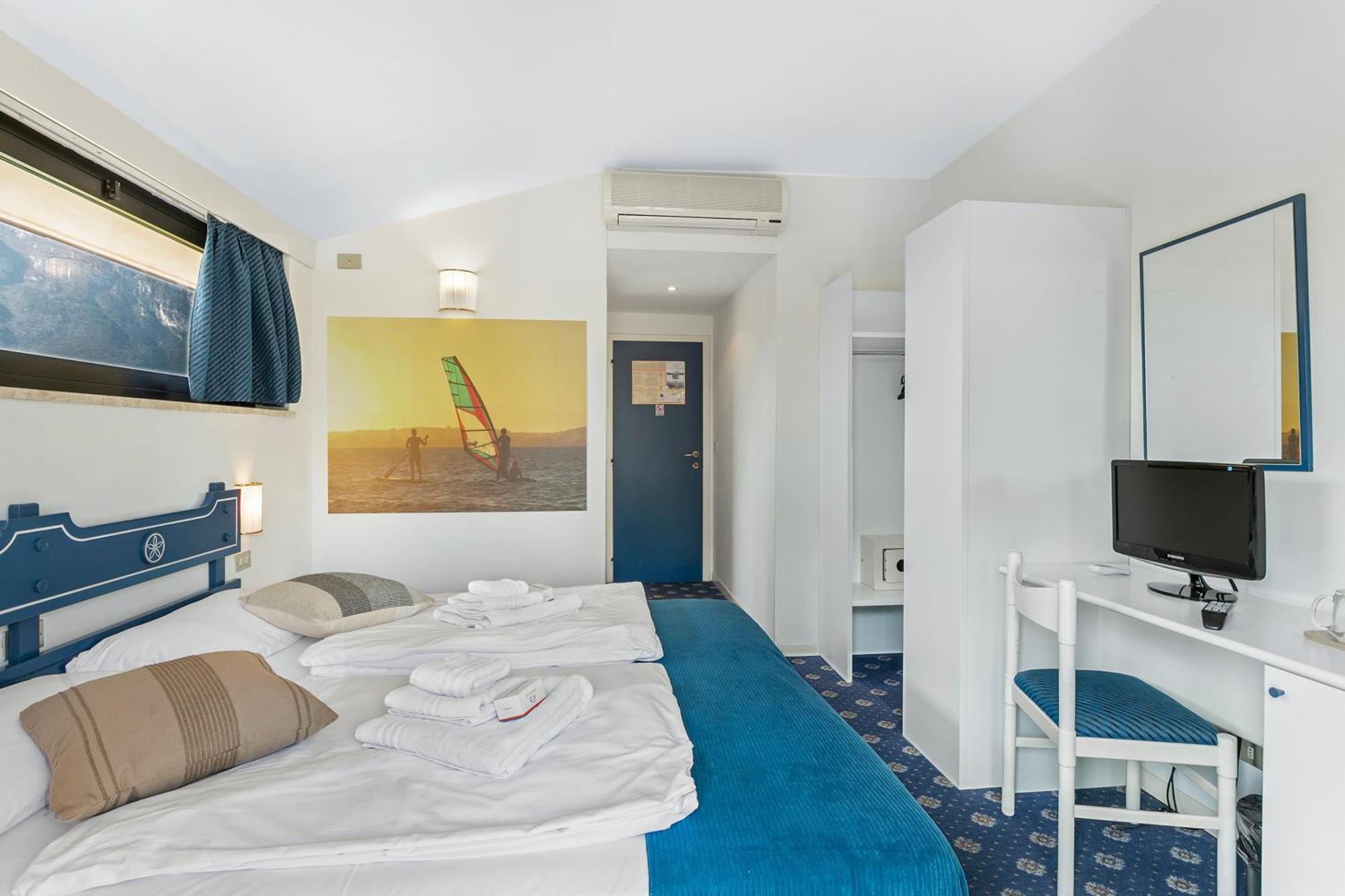 Bike & Wind Hotel Villa Maria 托尔博莱 外观 照片