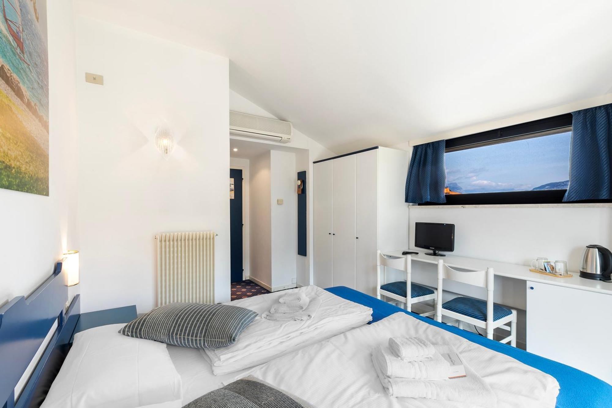 Bike & Wind Hotel Villa Maria 托尔博莱 外观 照片